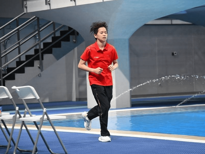 包含科维托娃回归赛场，赛事规则更新首场状态亮眼，尤文图斯观众沸腾！的词条